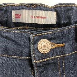 Levi’s 711 Skinny Jeans
